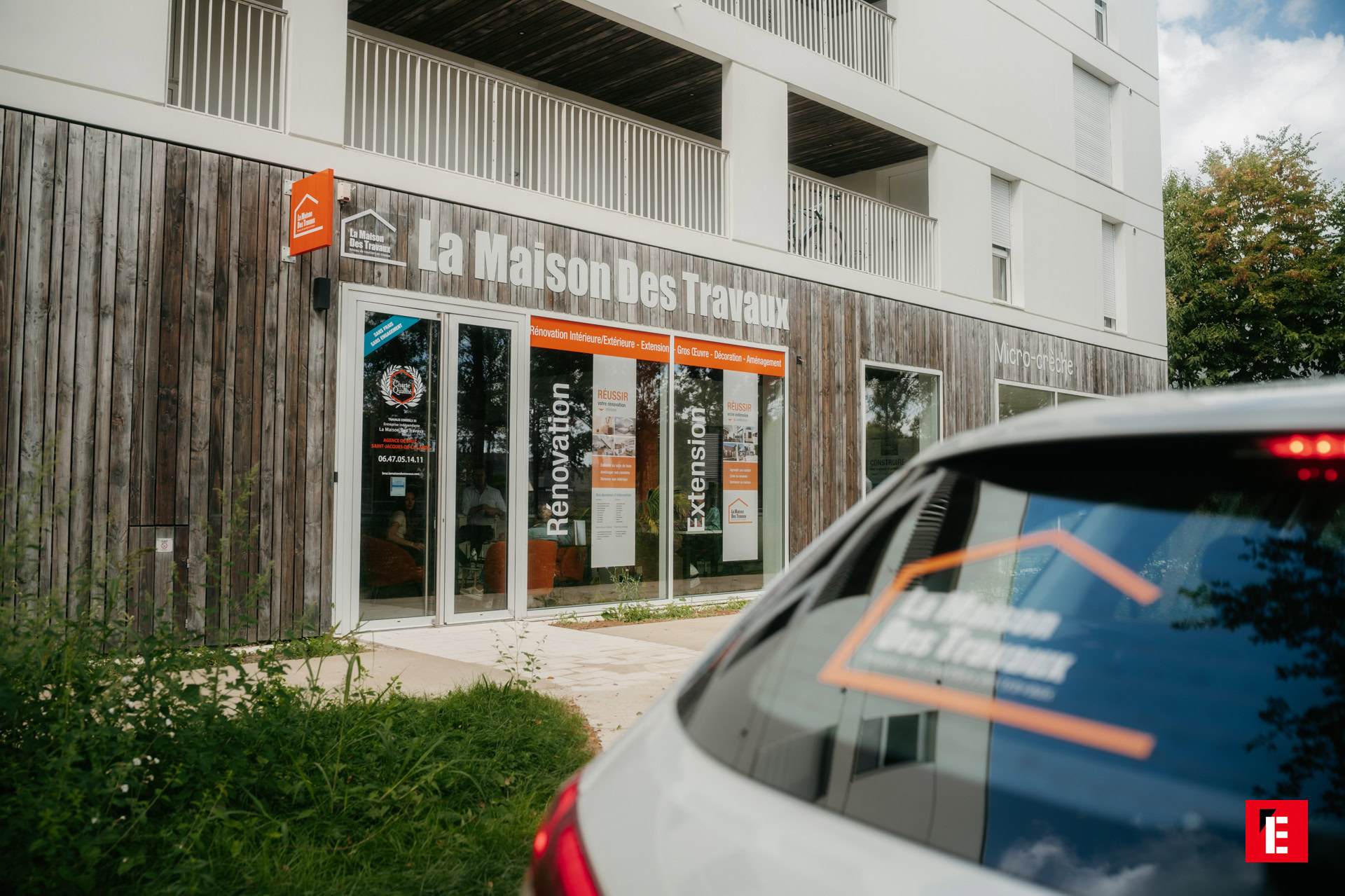 spécialiste en rénovation intérieure, notre entreprise transforme votre habitat avec expertise et créativité pour un espace moderne et confortable.